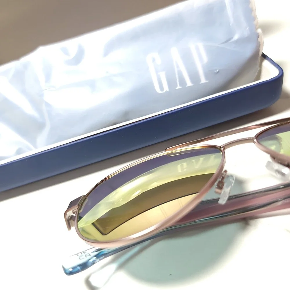 Gap Kids Aviator Sunglasses Rose Gold Metal Frames SGP201 55-12-135 With Case